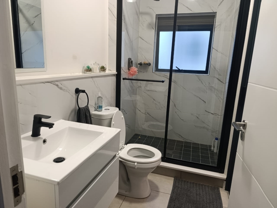2 Bedroom Property for Sale in Sandown Western Cape